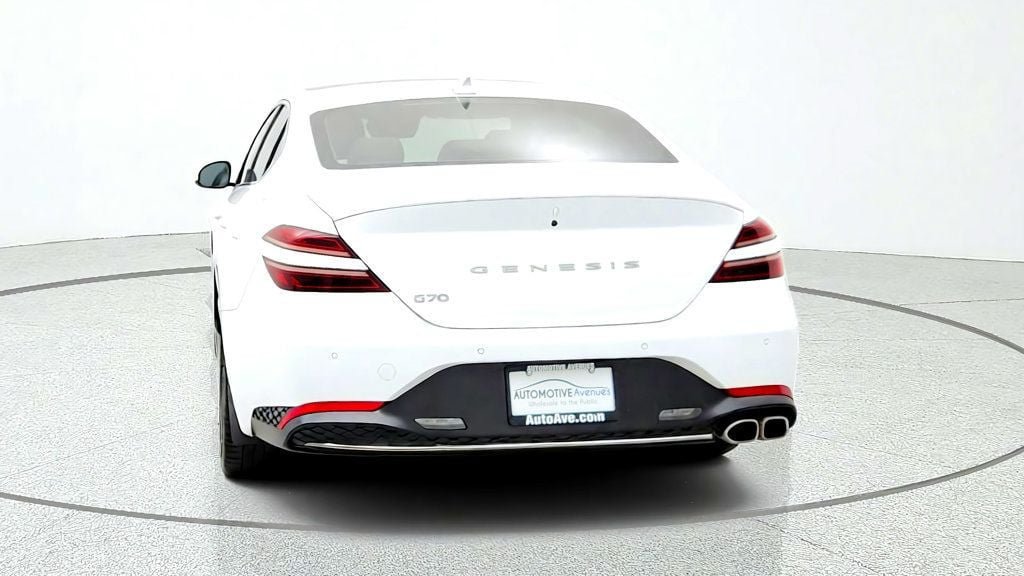 Used 2023 Genesis G70 2.0T w/ Sport Prestige Package RWD image 6