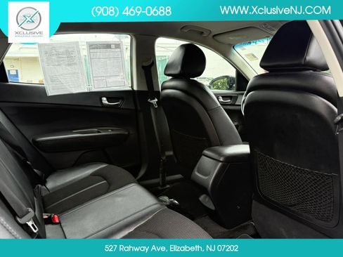 Used 2019 Kia Optima S FWD image 26