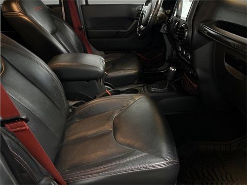Used 2017 Jeep Wrangler Unlimited Rubicon image 15