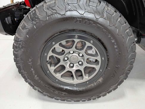 Used 2023 Jeep Wrangler Rubicon 392 w/ Xtreme Recon 35" Tire Package image 3