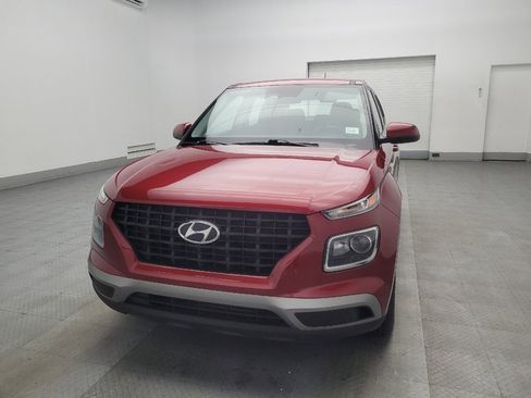 Used 2024 Hyundai Venue SE image 15