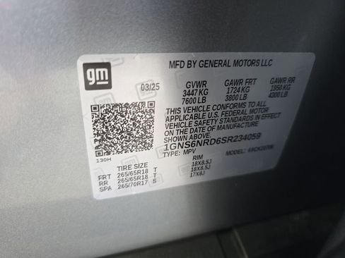 Used 2025 Chevrolet Tahoe LT AWD/4WD image 35