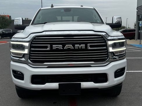 Used 2024 RAM 2500 Laramie AWD/4WD image 4