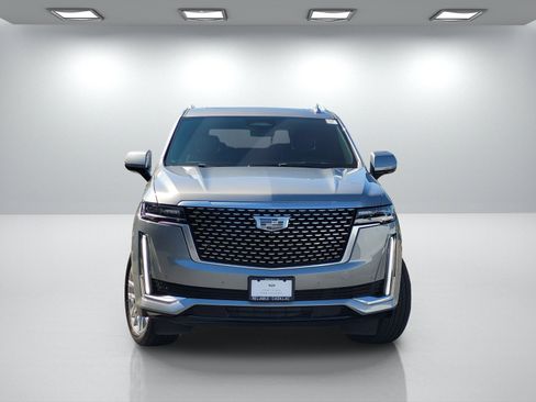 Used 2023 Cadillac Escalade Premium Luxury AWD/4WD image 2