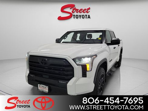 Used 2025 Toyota Tundra SR5 AWD/4WD image 1