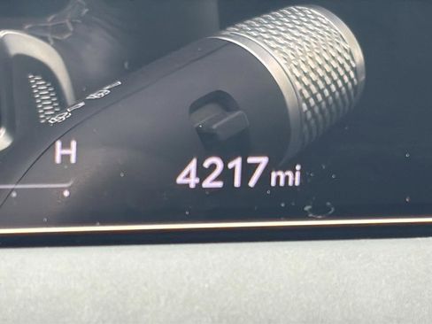 Certified 2026 Genesis GV70 2.5T AWD/4WD image 25