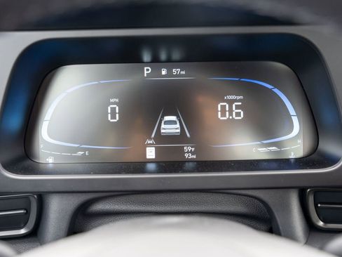 New 2025 Hyundai Elantra Sport image 23