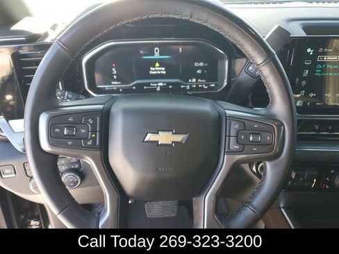 Used 2024 Chevrolet Silverado 2500 High Country w/ Technology Package image 10
