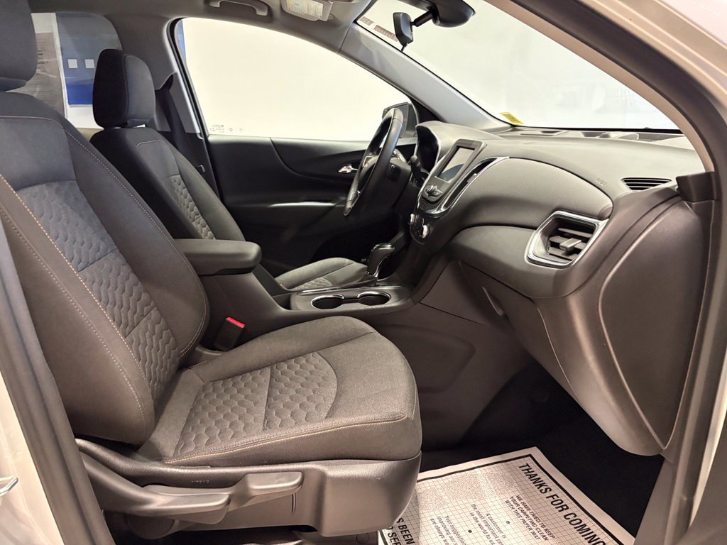 Used 2021 Chevrolet Equinox LT AWD/4WD image 23