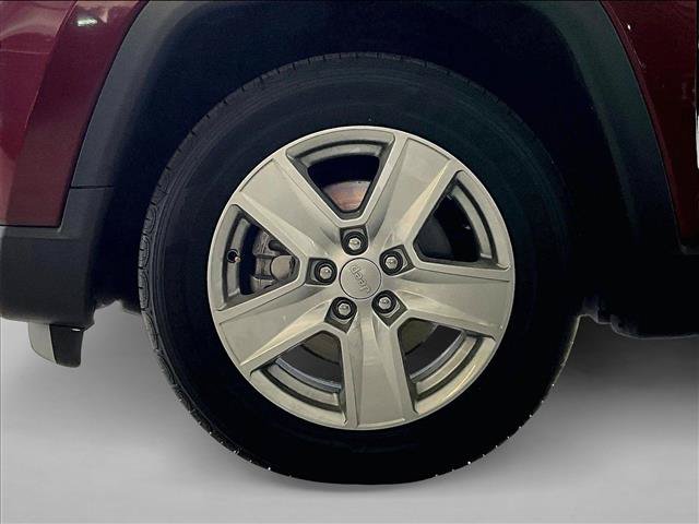 Used 2022 Jeep Compass Latitude FWD image 9