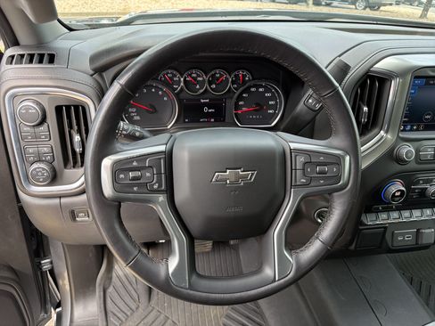 Used 2022 Chevrolet Silverado 1500 RST AWD/4WD image 23