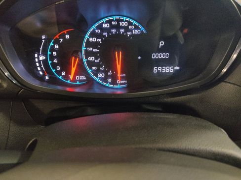 Used 2021 Chevrolet Spark LS FWD image 23