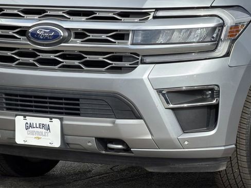 Used 2023 Ford Expedition Platinum image 7