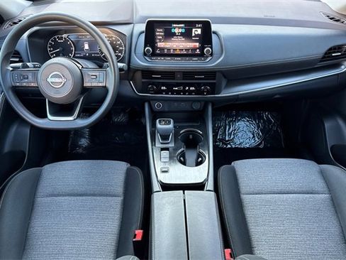 Used 2023 Nissan Rogue SV image 15