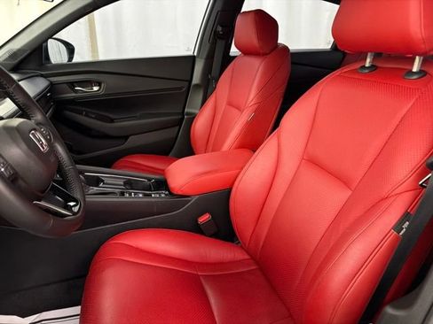 Used 2025 Honda Accord Sport image 9