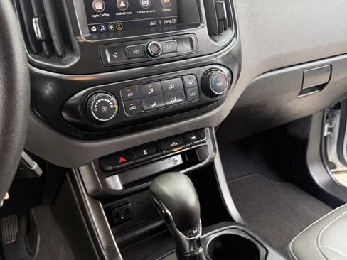 Used 2022 Chevrolet Colorado W/T w/ WT Convenience Package image 19