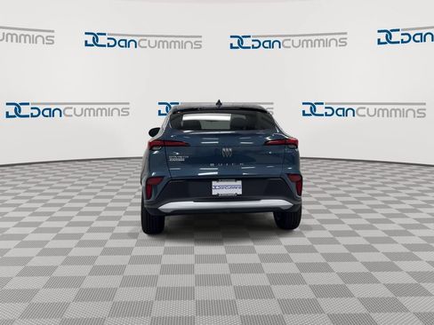 Used 2025 Buick Envista Preferred w/ Convenience I Package FWD image 7