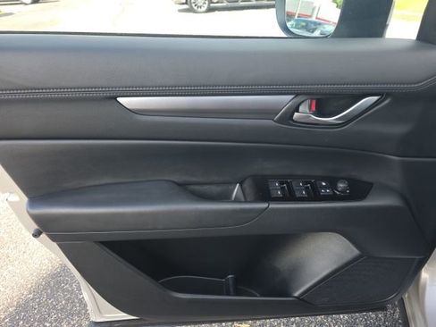 Used 2025 MAZDA CX-5 AWD 2.5 S w/ Preferred Package image 13