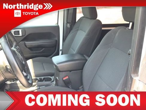 Used 2022 Jeep Wrangler Sport AWD/4WD image 8