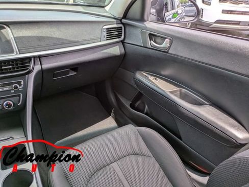Used 2019 Kia Optima LX FWD image 18