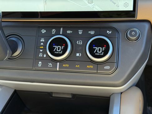 New 2026 Land Rover Defender 130 V8 image 22