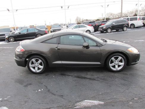 Used 2012 Mitsubishi Eclipse SE image 4