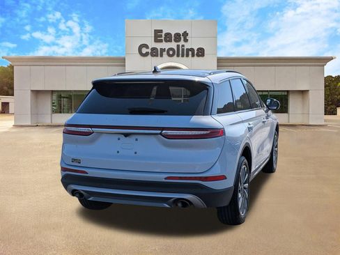 Used 2025 Lincoln Corsair Reserve w/ Equipment Group 202A image 3