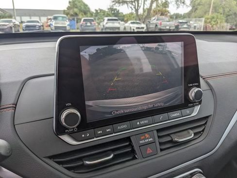 Used 2019 Nissan Altima 2.5 SR w/ SR Premium Package FWD image 28