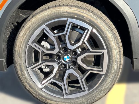 New 2026 BMW X2 xDrive28i w/ Technology Package image 12