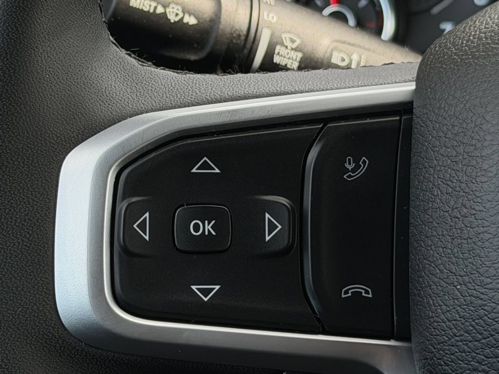 Used 2025 RAM 1500 Big Horn AWD/4WD image 13