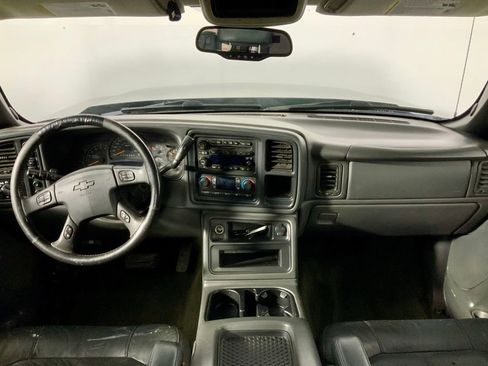 Used 2006 Chevrolet Silverado 1500 LT w/ Onstar Plus Package image 21