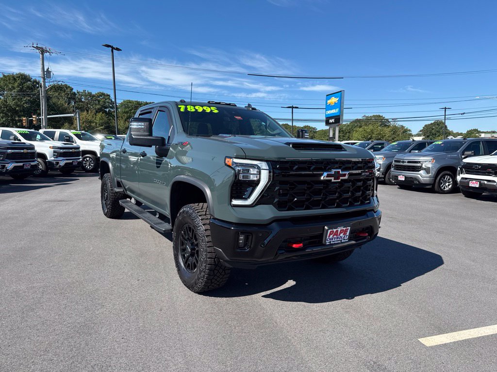 Used 2026 Chevrolet Silverado 2500 ZR2 AWD/4WD image 2