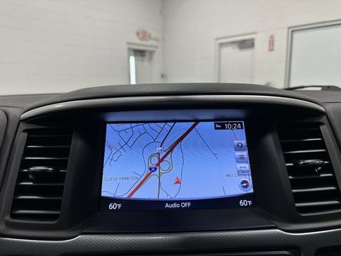 Used 2018 Nissan Pathfinder SL w/ Midnight Edition Package FWD image 34