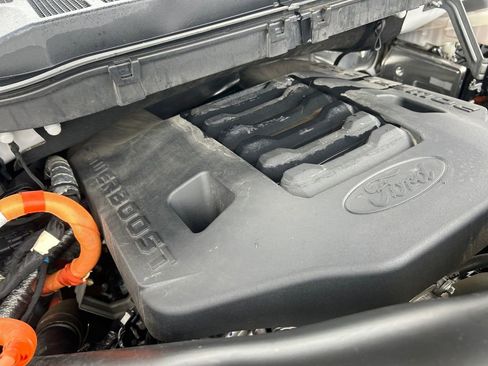 Used 2023 Ford F150 Lariat w/ Trailer Tow Package AWD/4WD image 30