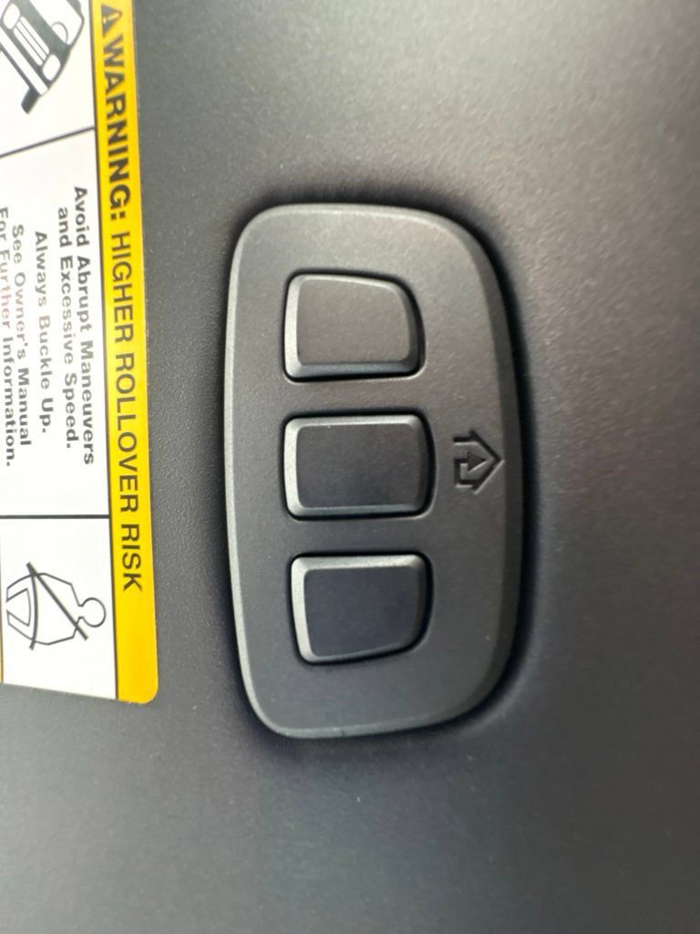 Used 2025 Ford Ranger Raptor AWD/4WD image 31