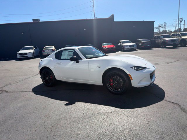 New 2026 MAZDA MX-5 Miata RF Club w/ Weather Package RWD image 3