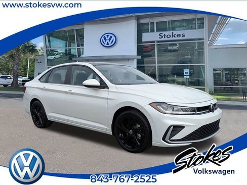 New 2026 Volkswagen Jetta SE image 1