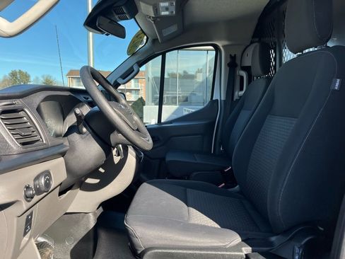 Used 2024 Ford Transit 250 Low Roof w/ Exterior Upgrade Package image 12