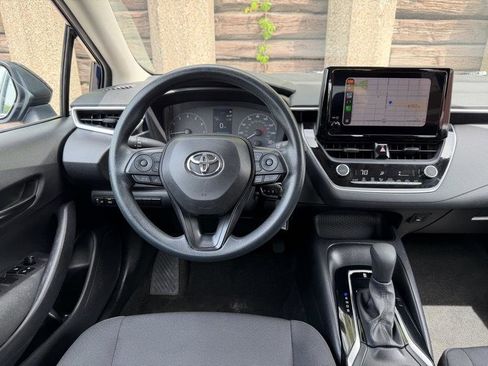 Used 2024 Toyota Corolla LE FWD image 13