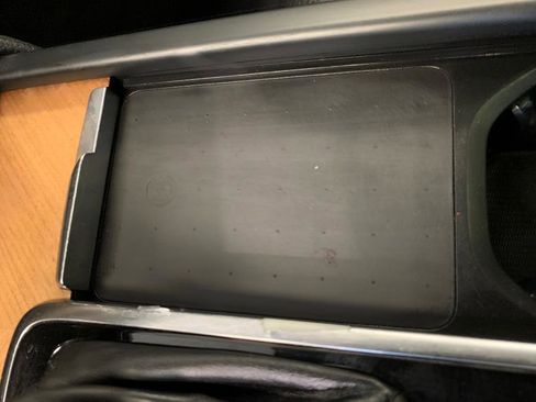 Used 2022 Volvo XC90 T6 Momentum w/ Climate Package image 30