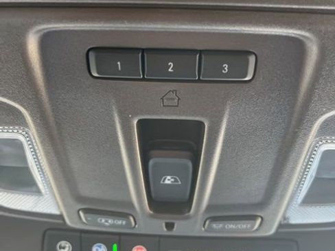 Used 2021 GMC Sierra 1500 SLT AWD/4WD image 14