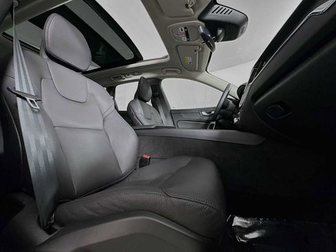 Used 2025 Volvo XC60 T8 Plus w/ Protection Package Premier image 26