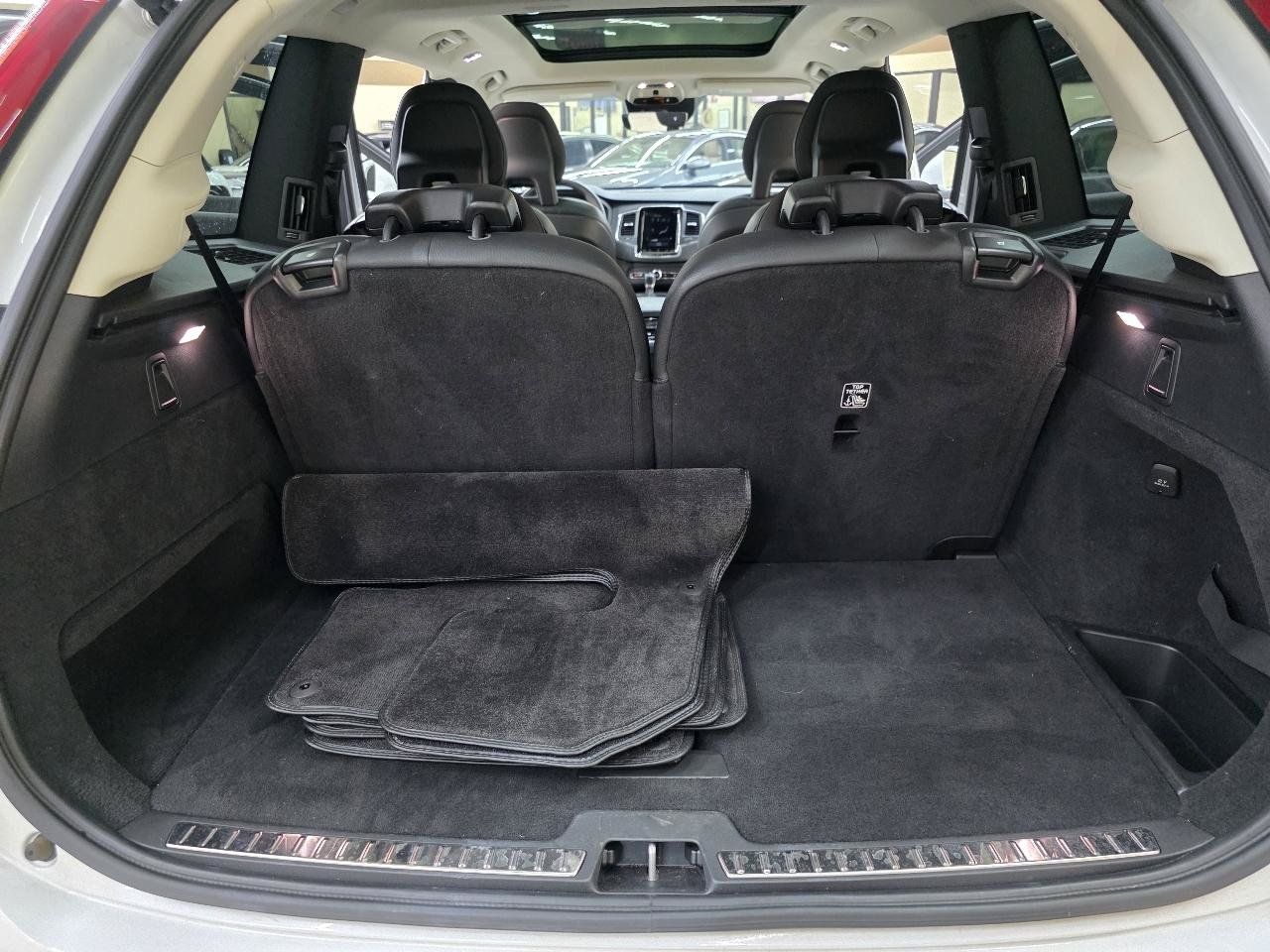 Used 2020 Volvo XC90 T6 Momentum AWD/4WD image 13