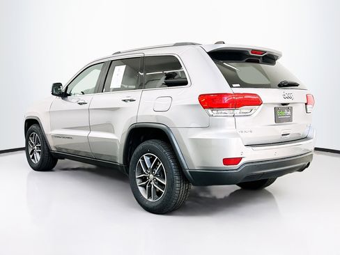 Used 2017 Jeep Grand Cherokee Limited image 5