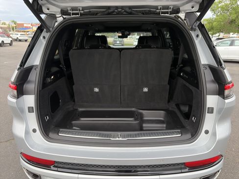 Used 2024 Jeep Grand Cherokee L Summit w/ Advanced Protech Group IV AWD/4WD image 23