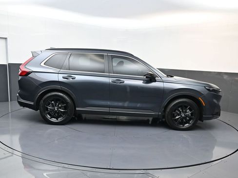 Used 2025 Honda CR-V Sport image 2