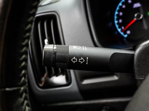 Used 2016 Chevrolet Colorado Z71 image 38