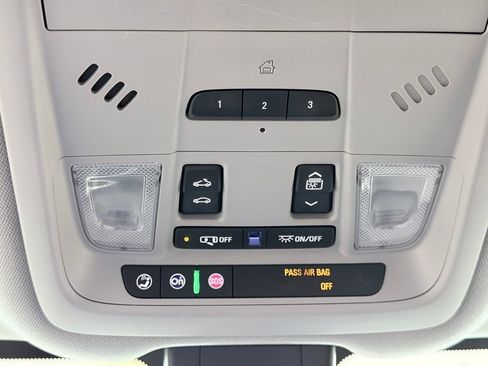 Used 2018 Chevrolet Equinox Premier AWD/4WD image 61