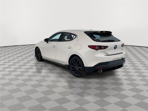 Used 2025 MAZDA MAZDA3 Hatchback w/ Appearance Package image 7