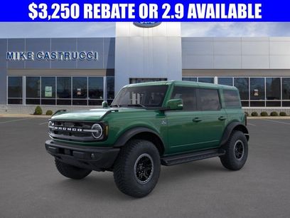 New 2025 Ford Bronco Outer Banks w/ Sasquatch Package